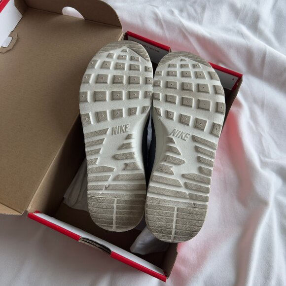 Nike Womens Air Max Thea Premium Cool Grey Size 6 - Picture 2 of 6